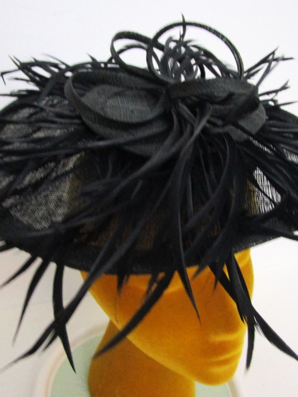 Whimsical Black Straw Platter Hat Dancing Feathers England